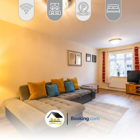 3 Bedroom House By B And R Serviced Accommodation Amesbury With Super Fast Wi-Fi 145Mbps Екстериор снимка