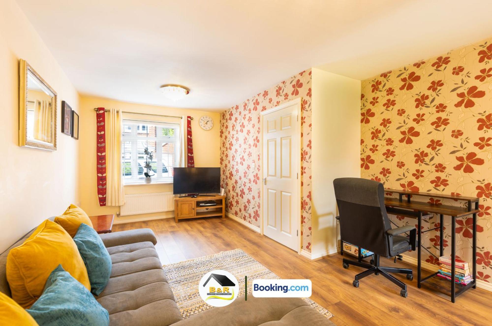 3 Bedroom House By B And R Serviced Accommodation Amesbury With Super Fast Wi-Fi 145Mbps Екстериор снимка